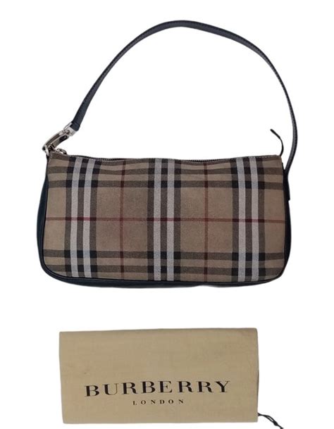 borsa baguette burberry